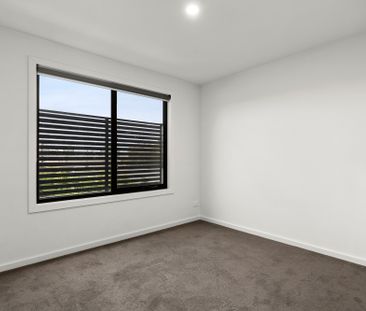 8/103 Sussex Street, Pascoe Vale VIC 3044 - Townhouse For Rent | Do... - Photo 2