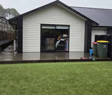 Private two bedroom - Photo 3