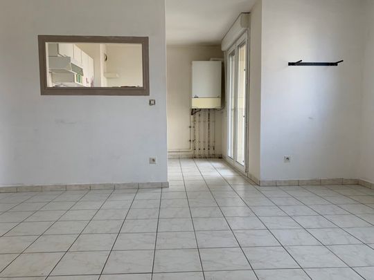 Location Appartement 2 pièces 40m² TROYES 10000 - Photo 1