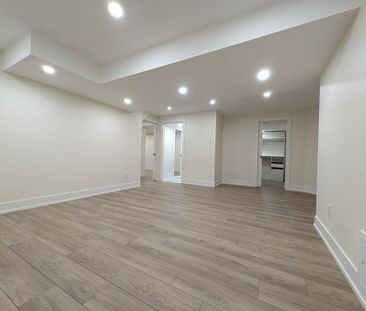 For Lease - 65 Villagewood Court, Vaughan, Ontario - Photo 1