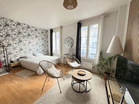 Location Appartement 1 pièce 26m² - Photo 4