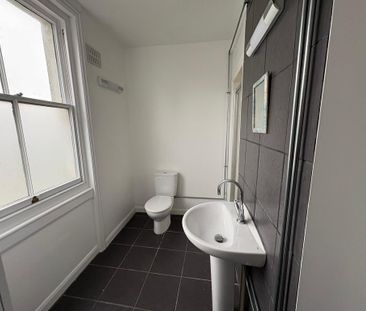 Studio to rent - Photo 6