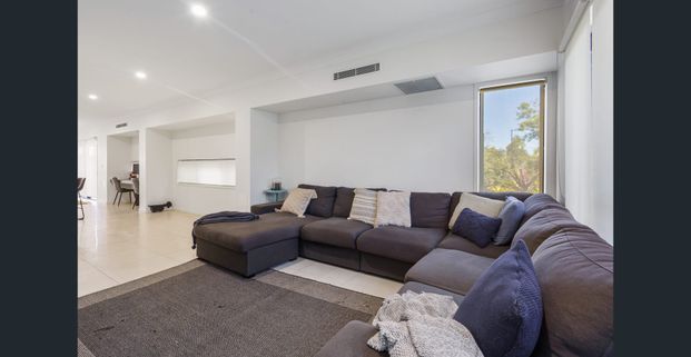 Modern Home Ready for Tenants - Photo 1