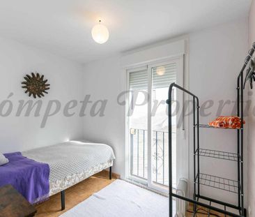 Townhouse in Cómpeta, Inland Andalucia in the mountains - Photo 1