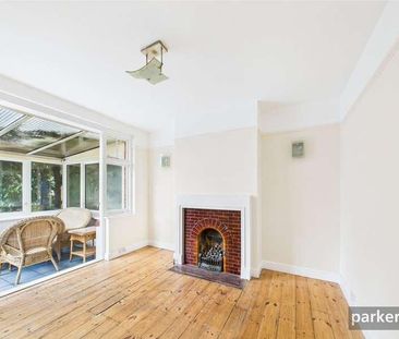 Tamarisk Avenue, Reading, Berkshire, RG2 - Photo 3