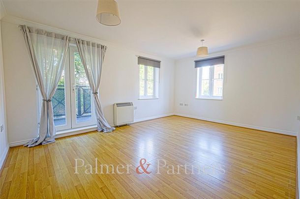 2 bedroom apartment to rent - Photo 1