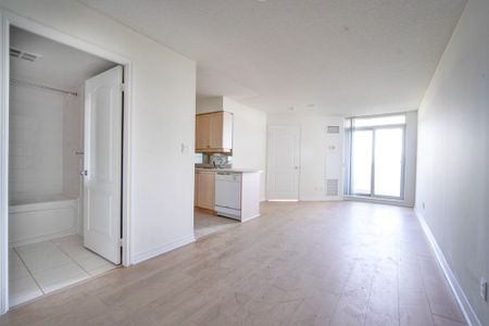 For Lease - 3 Rean Drive Unit# 1306, Toronto, Ontario - Photo 2