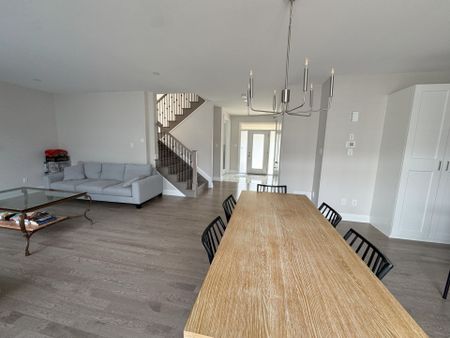 For Lease - 757 Eminence Street, Barrhaven, Ontario - Photo 2