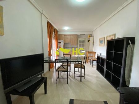 Alquiler Piso en Casco Urbano, Villaviciosa De Odón - Photo 2