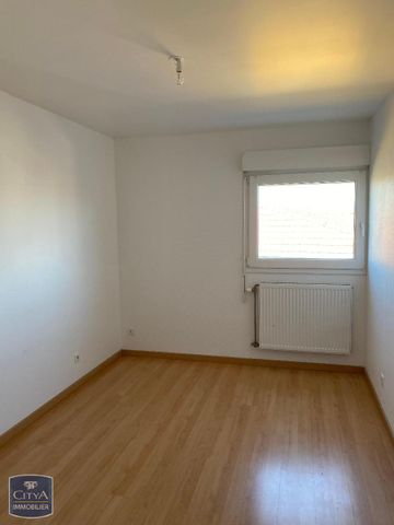 Location Appartement 4 pièces 78m² JARVILLE LA MALGRANGE 54140 - Photo 5