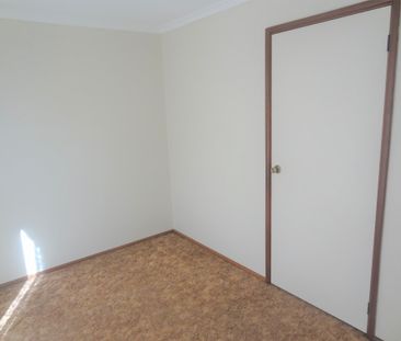 Villa close to amenities - Photo 1