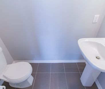 For Lease - 32 Fieldway Road Unit# 99, Toronto, Ontario - Photo 1