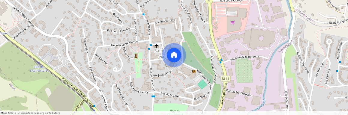 ST PRIEST EN JAREZ Centre Lerclerc/Terrasse