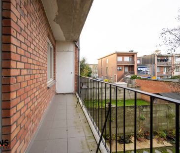 2-slaapkamerappartement op de 1ste verdieping zonder lift. - Foto 1