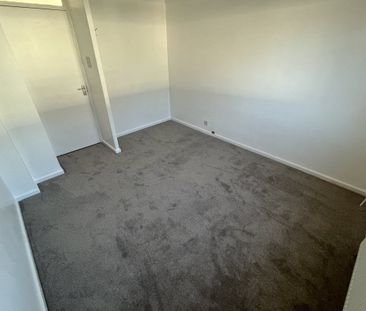 Canterbury Way - Photo 4