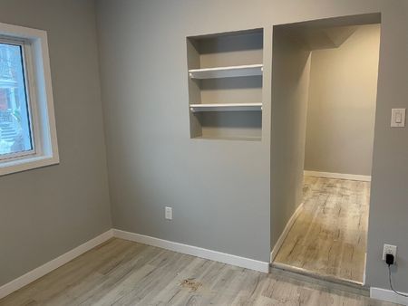 239 Percy Street - B - Photo 5