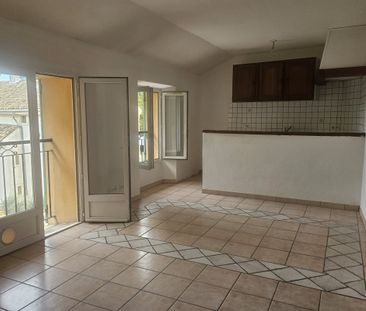 Camaret sur Aigues centre, T3 avec cave - Photo 4