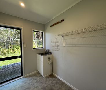 61 Keegan Drive, Massey - Photo 2