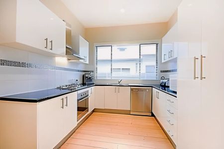 5 Elphinstone Street, West Footscray, Melbourne - Photo 4