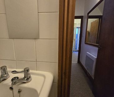 1 Bed Flat, North Ealing, W5 - Photo 1