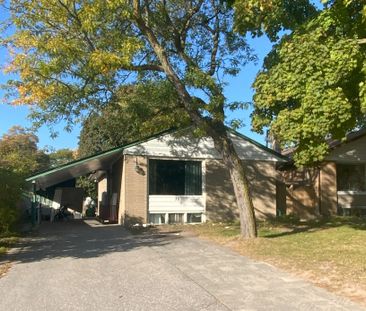 For Lease - 70 Holford Crescent, Toronto, Ontario - Photo 2