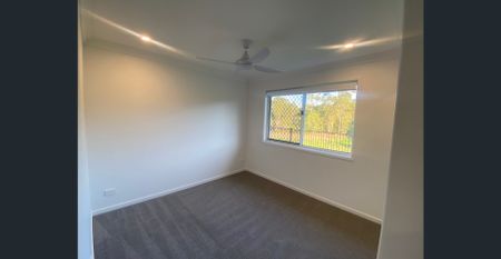 Family home in Southside - Photo 3