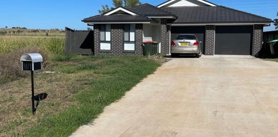1/38 Rodgers Road, West Tamworth, NSW 2340 - Photo 2
