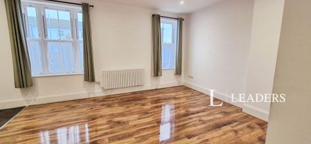 2 bedroom apartment to rent Regent House, Regent Road, Lowestoft, NR32 - Photo 3