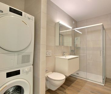 Charmant appartement de 2.5 pièces au rez-de-chaussée ! - Foto 3