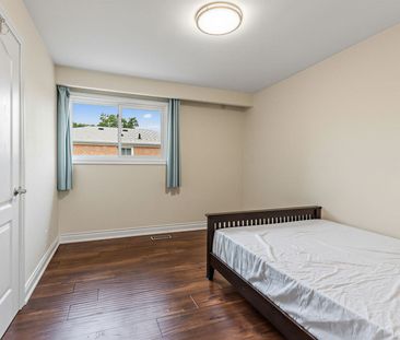 For Lease - 41 Woodville Avenue Unit# Main & Second Floor, Toronto, Ontario - Photo 6