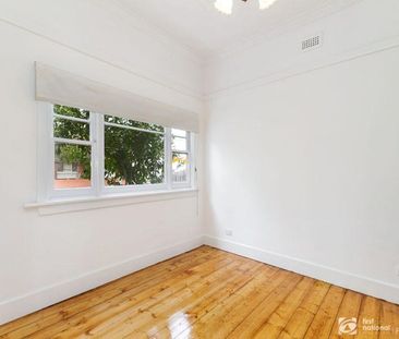 LOCATION AND SPACE! - Photo 3