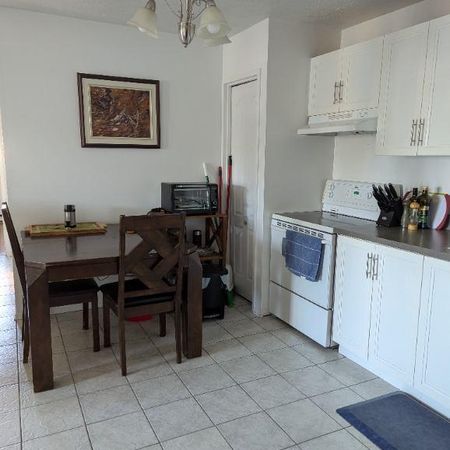 Logement 4 1/2 à louer à Granby, cession de bail - Photo 3