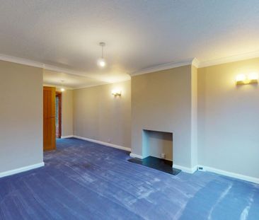 3 bedroom House To Let Total Size: 1002 SQ FT - Photo 1