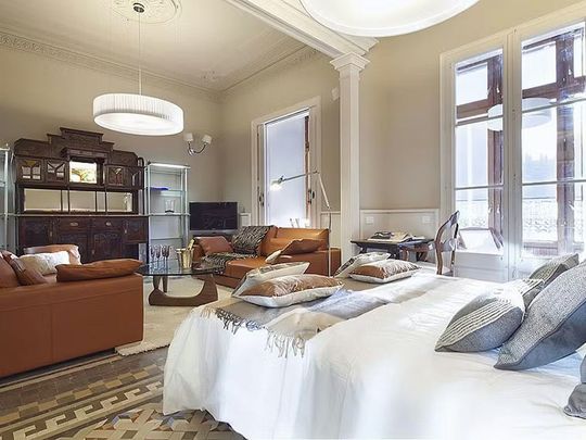 Rambla de Catalunya, Barcelona, Catalonia 08007 - Photo 1