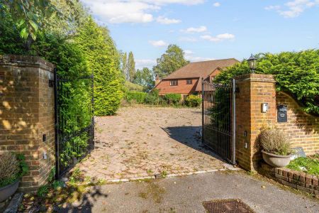 4 bedroom country house to rent - Photo 4