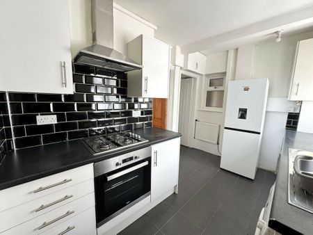 Savile Drive,Ls7 - Photo 4