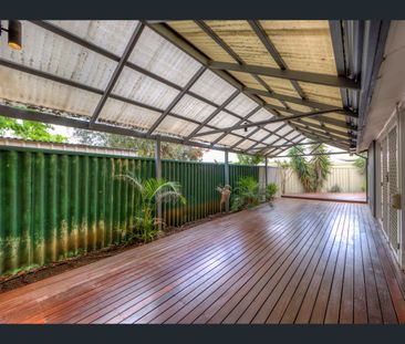20A Henning Crescent, Manning, WA 6152 - Photo 3