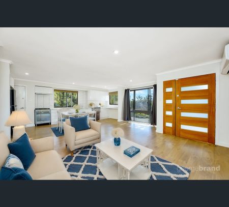 2 June Close, Green Point, NSW 2251 - Photo 2