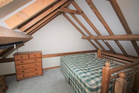 1 bedroom mews to rent - Photo 3