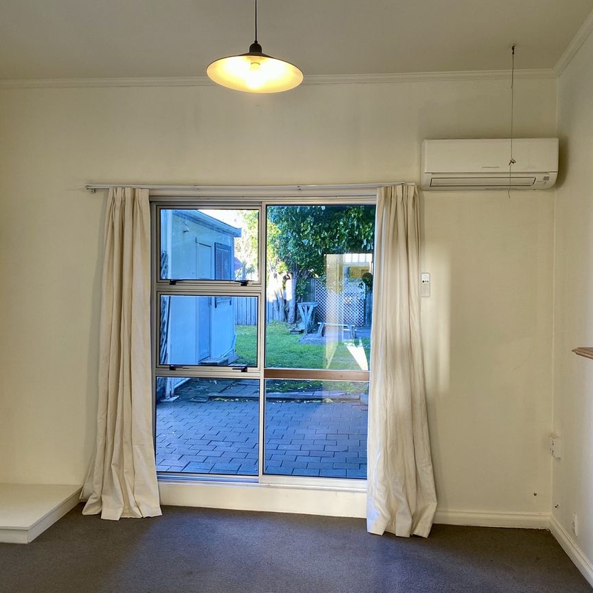9A Ross Street, Kilbirnie - Photo 1