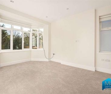 Hyde Park Avenue, London, N21 - Photo 6