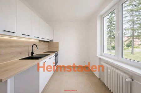 Pronájem bytu 2+1 52 m - Fotografie 3