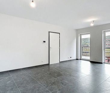 Appartement te huur in Liège voor € 970 met 2 slaapkamers - Foto 3