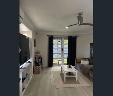 Contemporary Living in Labrador! - Photo 3