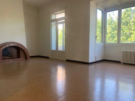 Location Appartement 3 pièces 88 m2 à Perpignan - Photo 2