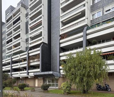 Sehr gepflegte 2-Raum ETW mit Einbauküche und Aufzug im Haus! - Photo 3