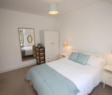 2 bedroom property to rent - Photo 4