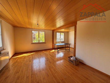 Charmante 3-Zimmer-Wohnung mit grossem Garten in Biel-Benken (BL) - Photo 5