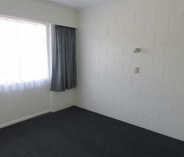 Check out this well-maintained, self-contained downstairs flat in t... - Photo 3