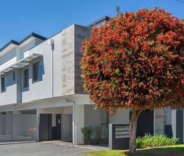 6/4 Hendra Street, CLOVERDALE WA 6105 - Photo 6